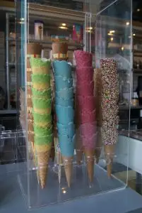 A Guide to Serving Ice Cream: Cones, Tubs, Toppings and More